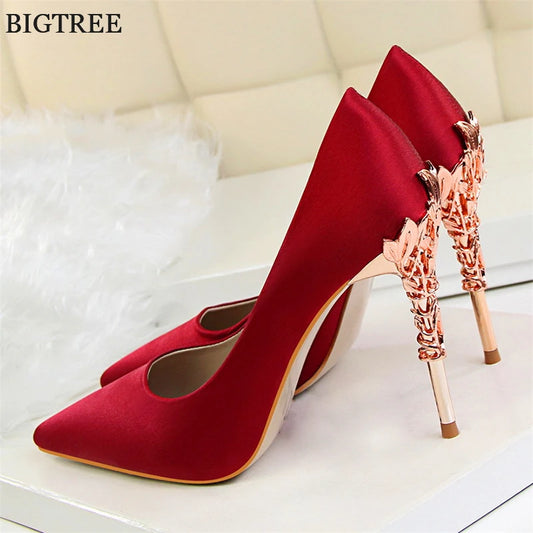 2025 New Elegant Metal Carved Heel Women