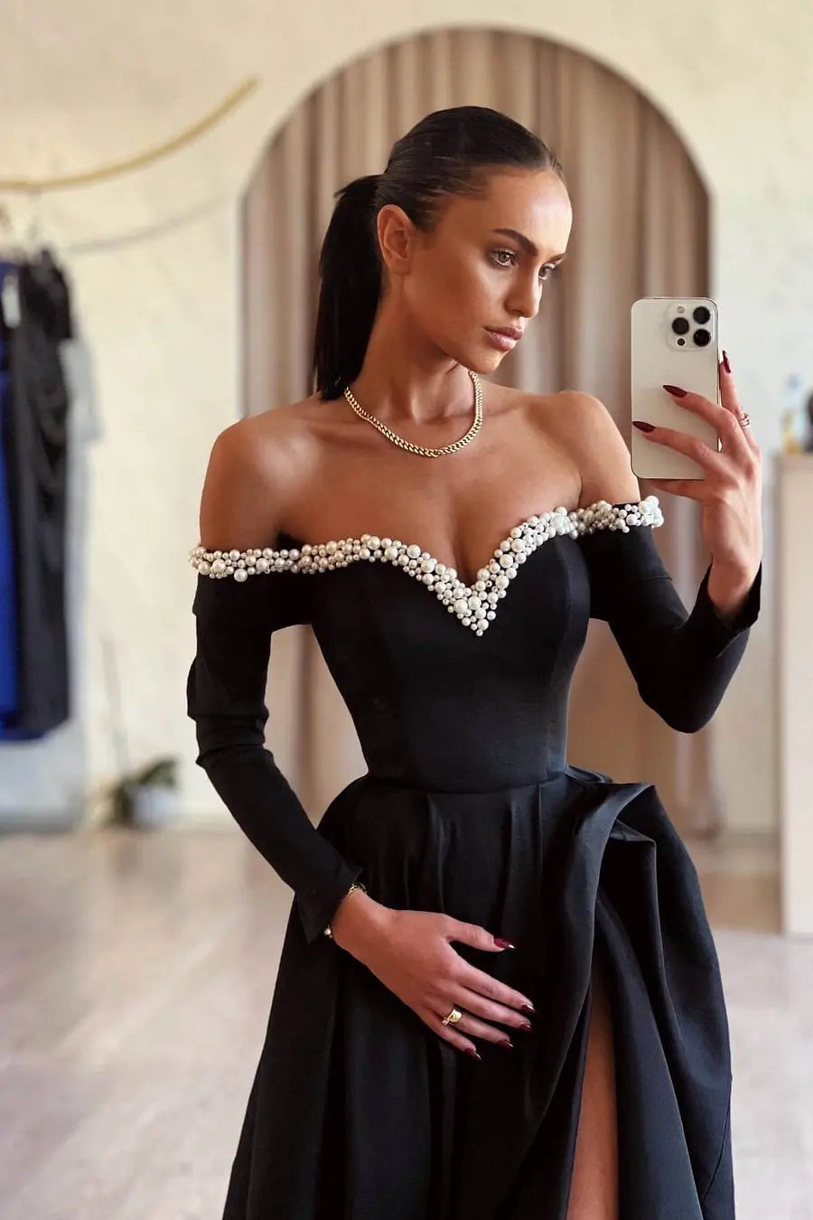 Black Evening Dresses Off Shoulder Full Sleeves